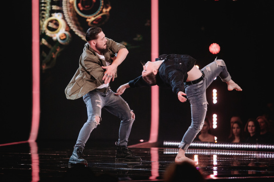 Дуэт из Екатеринбурга выступил на шоу «НОВЫЕ ТАНЦЫ-2»