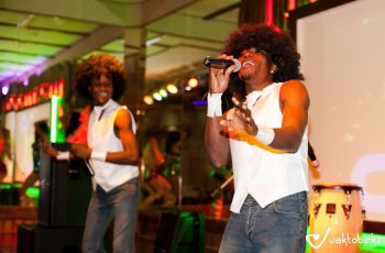 Шоу "Килиманджаро" смотреть подробнее Шоу "Килиманджаро"